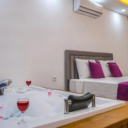 Guenes / Kalkan 4* كاس
