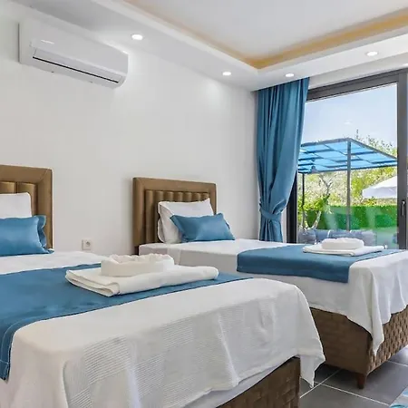 Guenes Kalkan Villa *